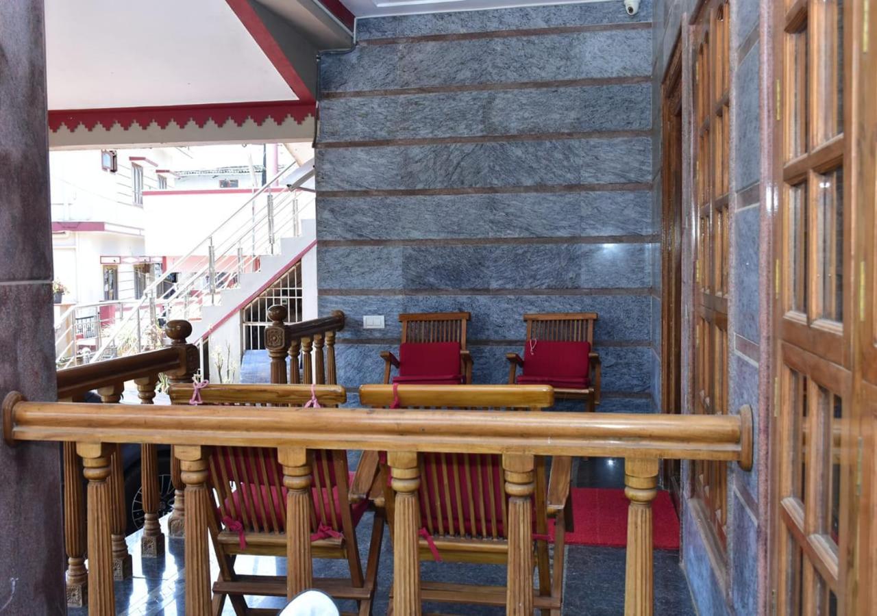 Sri Kaveri Homestay Madikeri Dış mekan fotoğraf